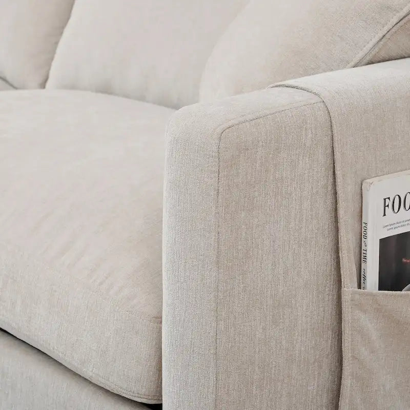Divano 4 posti in tessuto beige con pouf mobile