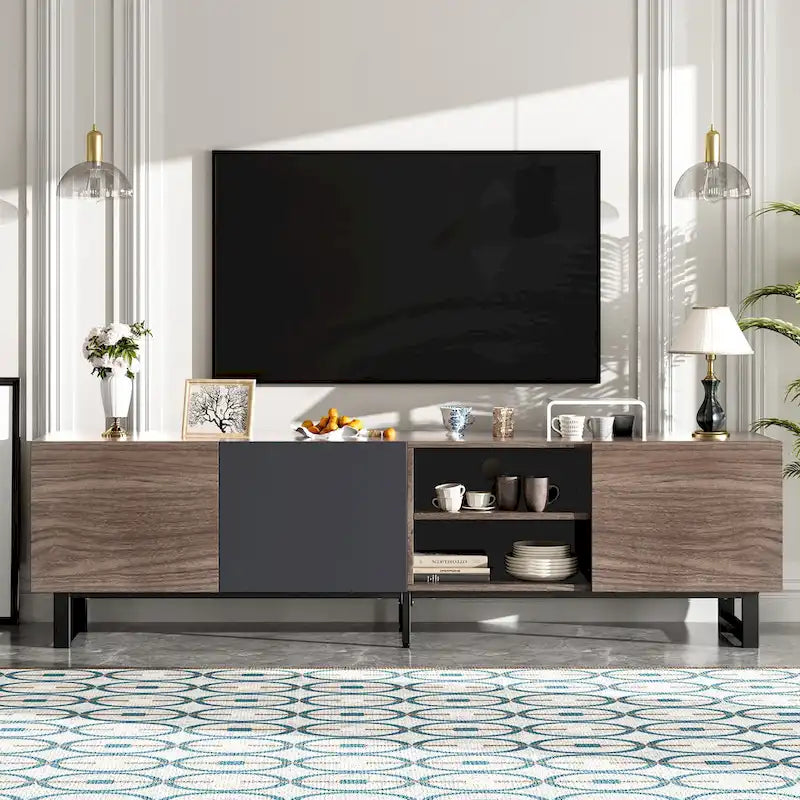 Mobile TV marrone scuro con 3 armadietti e ripiani aperti, adatto per TV fino a 80"