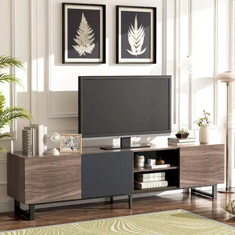 Mobile TV marrone scuro con 3 armadietti e ripiani aperti, adatto per TV fino a 80"