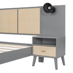 Letto matrimoniale Queen grigio con comodini e lampade sulla testiera, 2 posti letto