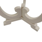 Tavolino rotondo in legno naturale, piano a vassoio smerlato, gambe curve, singolo